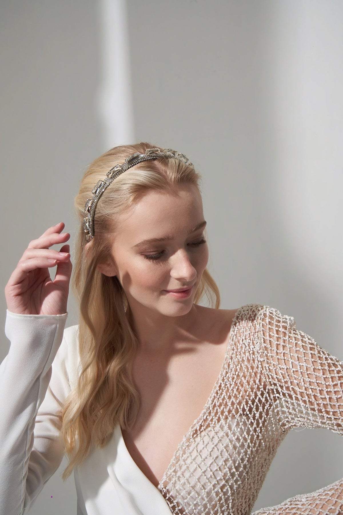ALAIA CROWN