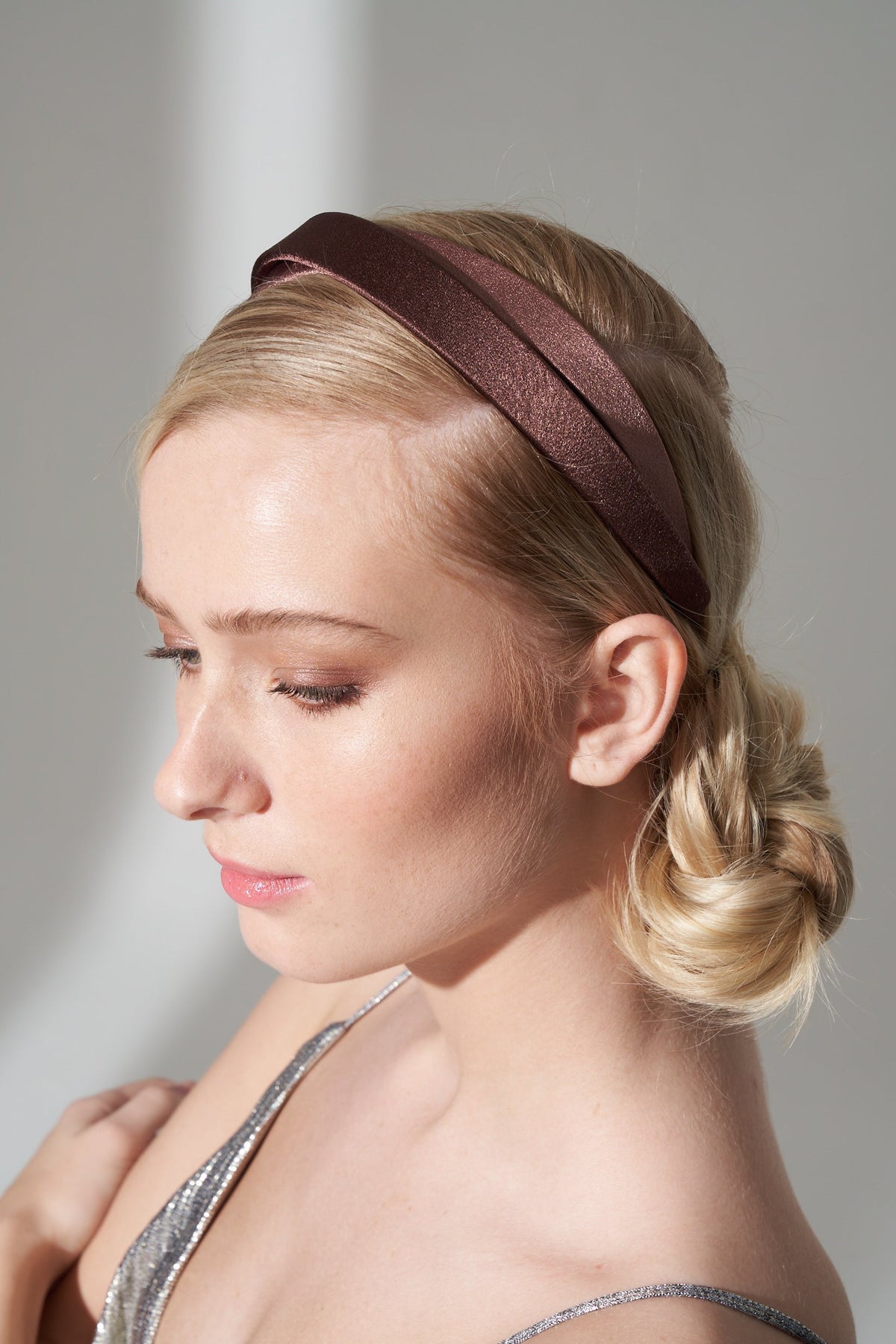 LAILA DUAL BROWN CROWN