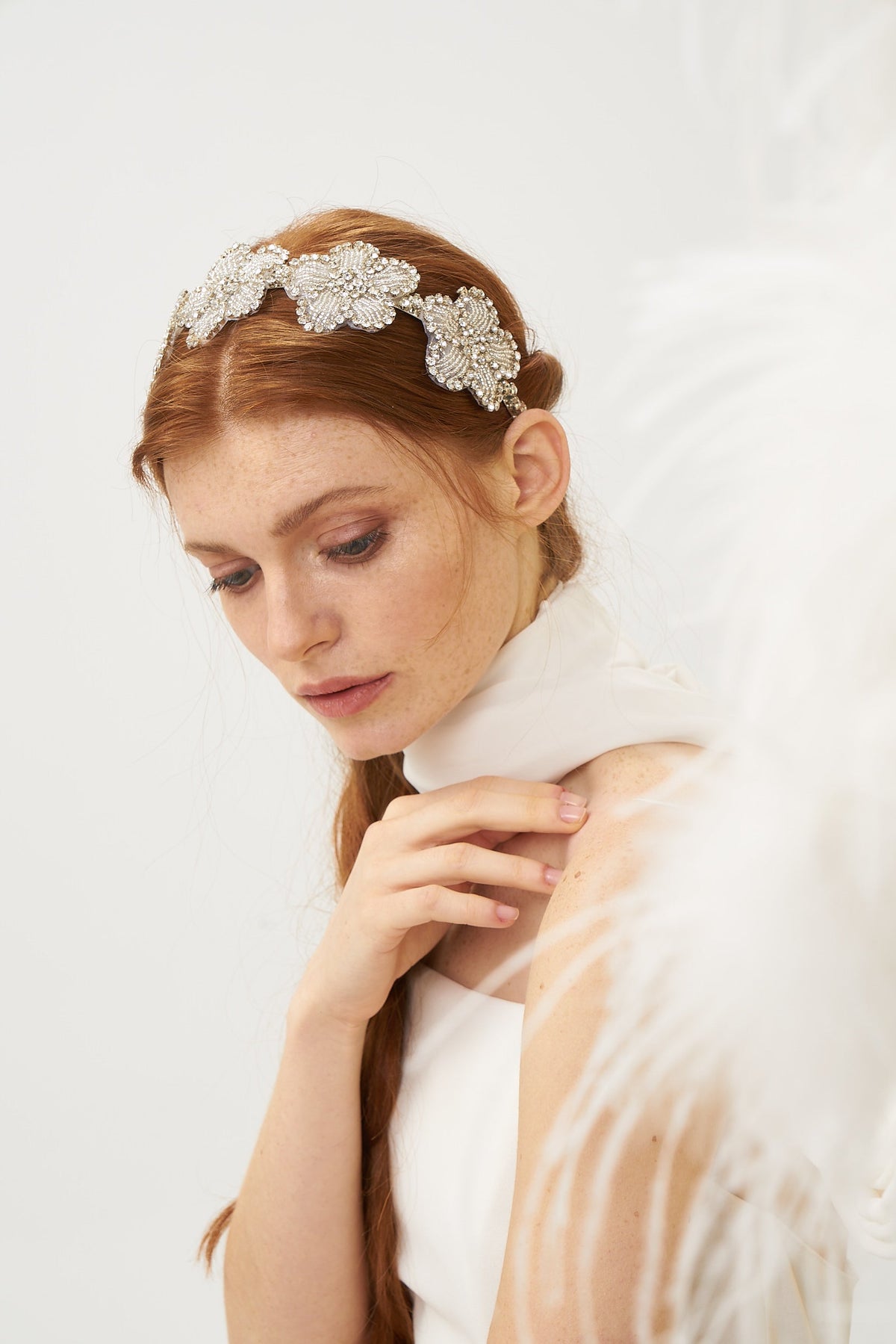 CRYSTAL FLOWER CROWN