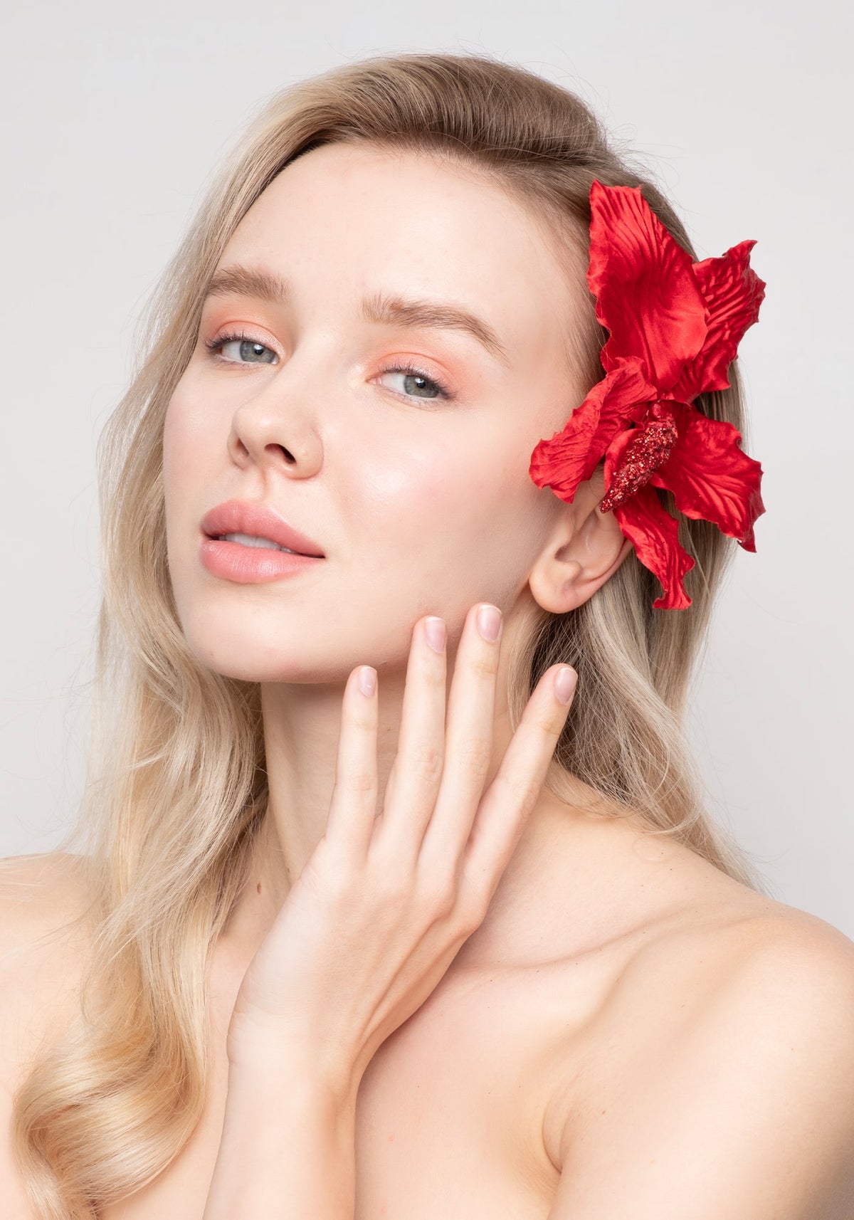 HIBISCUS HENNA ACCESSORY
