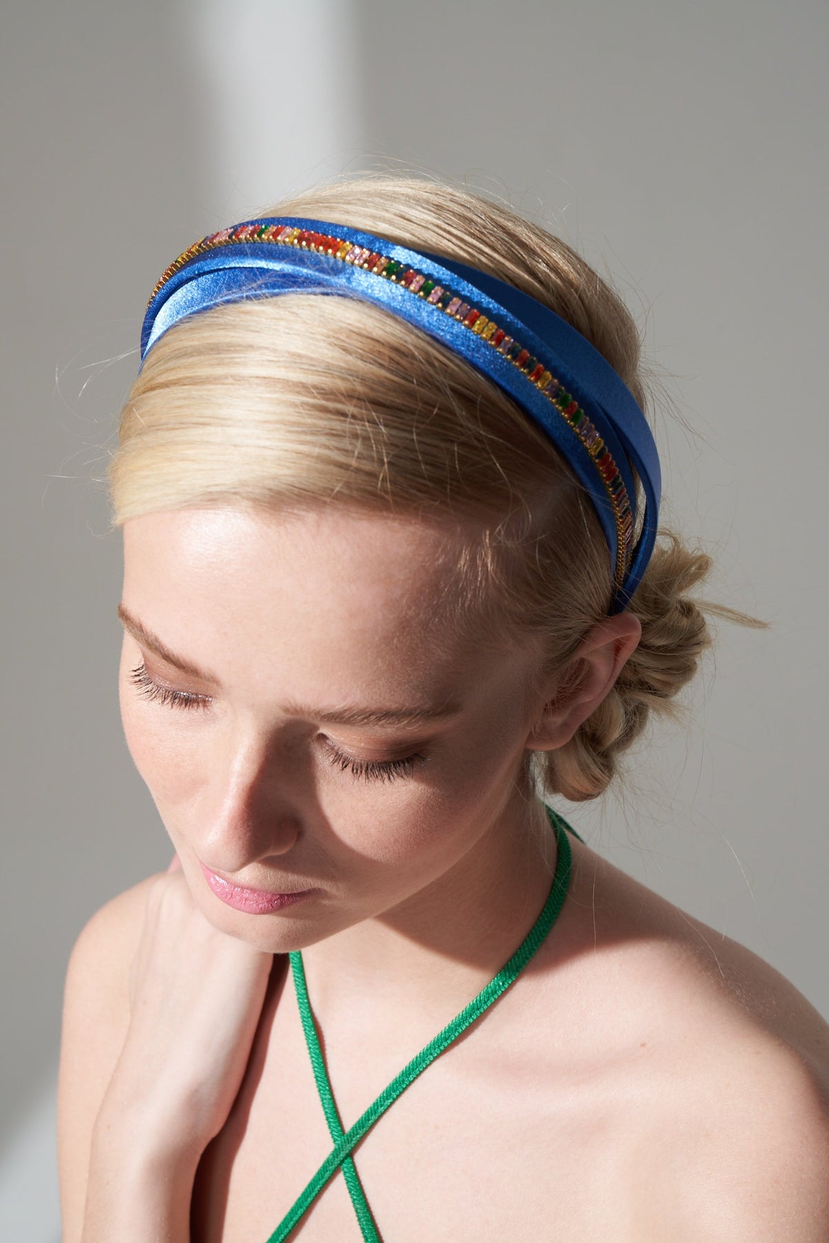 LAILA BLUE ZIRCON CROWN